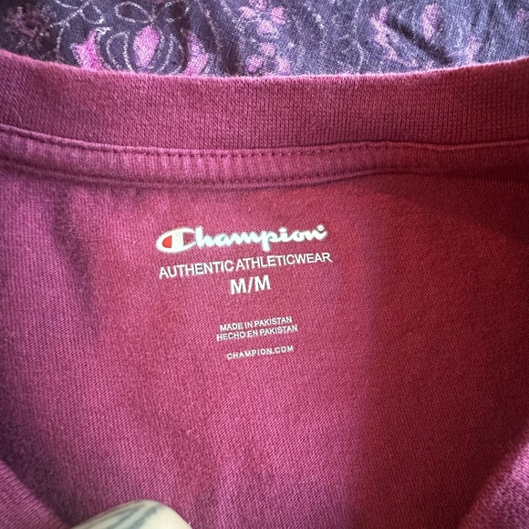 Champion Red Long Sleeve Tee Casual Athletic - Picture 5 of 5